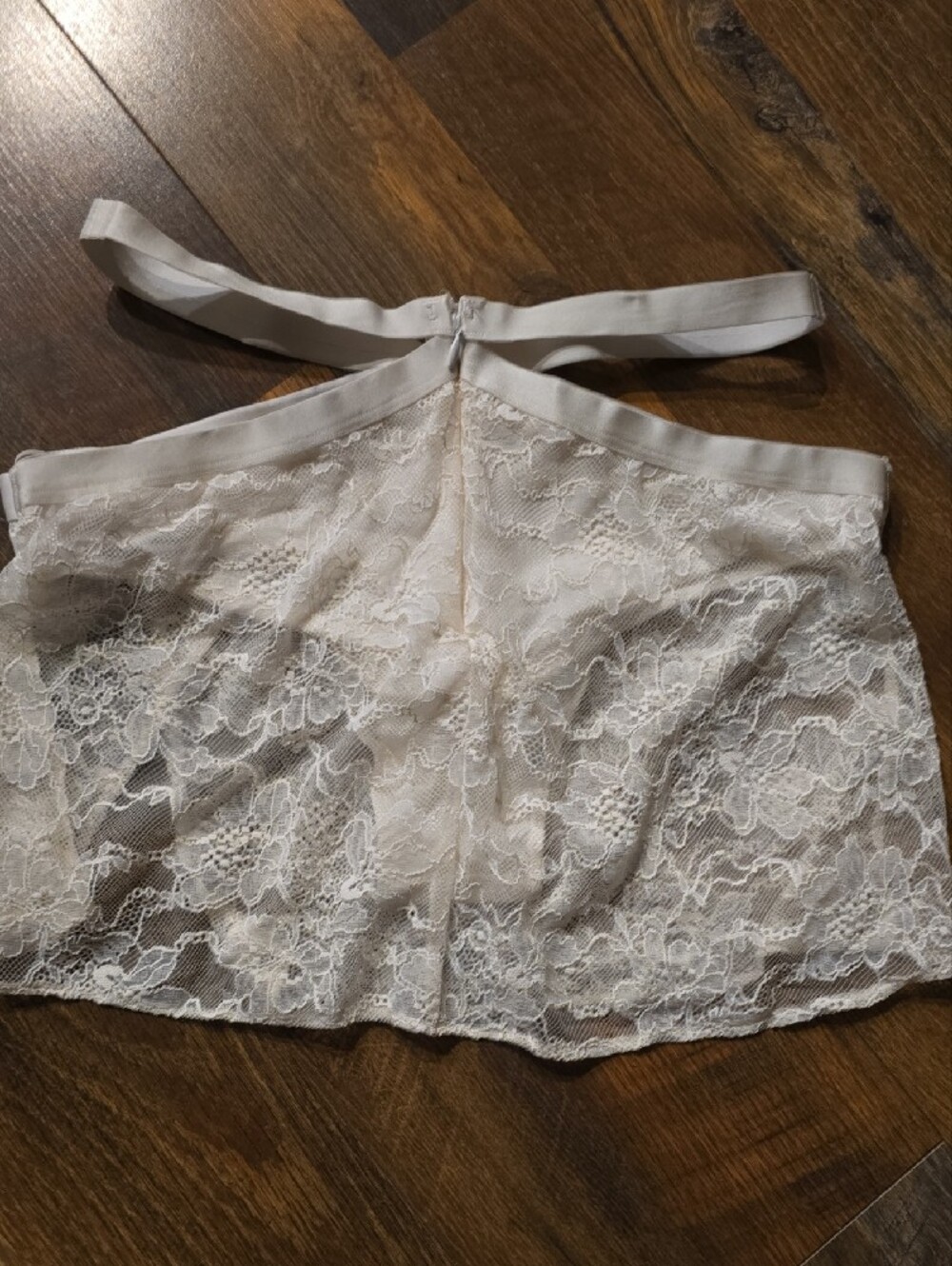 Victoria’s Secret Coconut White Shine Strap Lace Lingerie Mini Skirt Size S - Picture 7 of 12